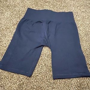 Sweaty Betty navy short